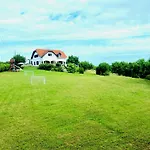 Dorono House فيلة قرية بالاتونودفاري