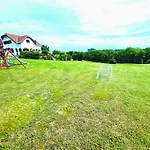 Dorono House バラトンウドヴァリ