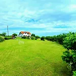 Dorono House * قرية بالاتونودفاري