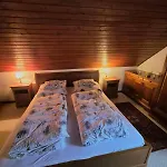 Dorono House 别墅 鲍洛托努德沃里