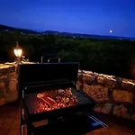 Dorono House قرية بالاتونودفاري