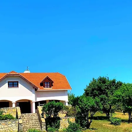 Vila Dorono House Balatonudvari
