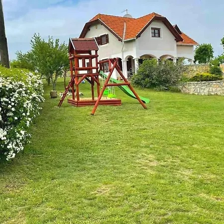 Villa Dorono House
