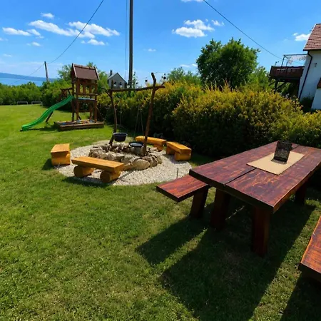 Dorono House Villa Balatonudvari