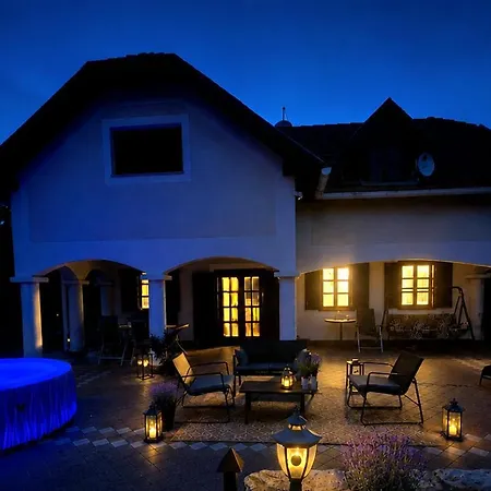 Vila Dorono House