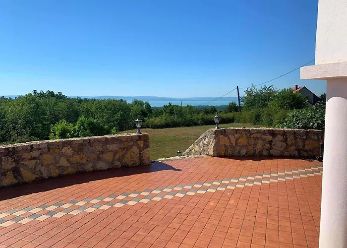 Dorono House * בלטונודבארי