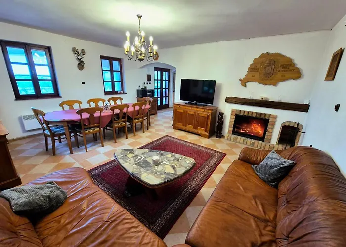 Dorono House וילה בלטונודבארי