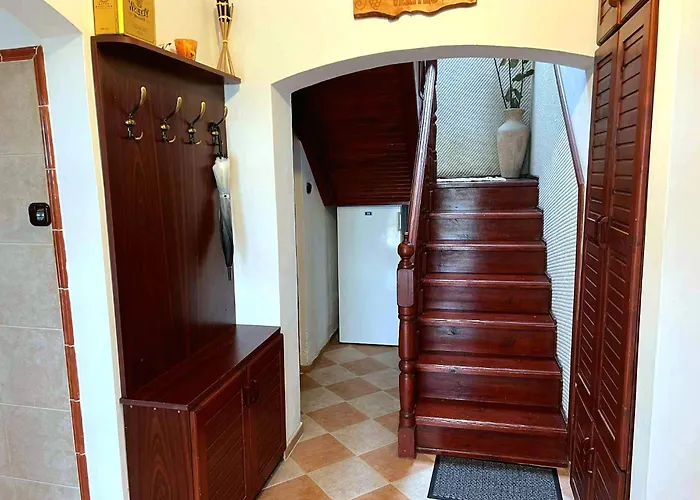 וילה Dorono House