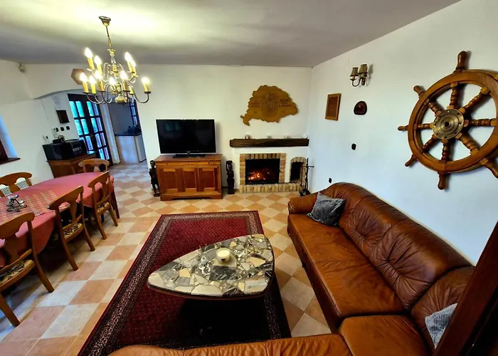 Dorono House בלטונודבארי