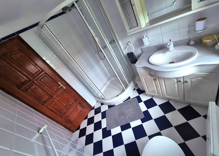 Dorono House * בלטונודבארי